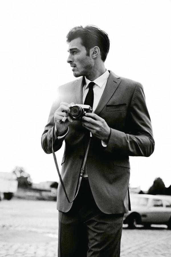 Anna Ploch (MUC) - Eduard Dressler - artistspool.com