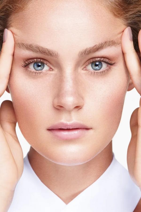 Anna Ploch (MUC) - Skincare - artistspool.com