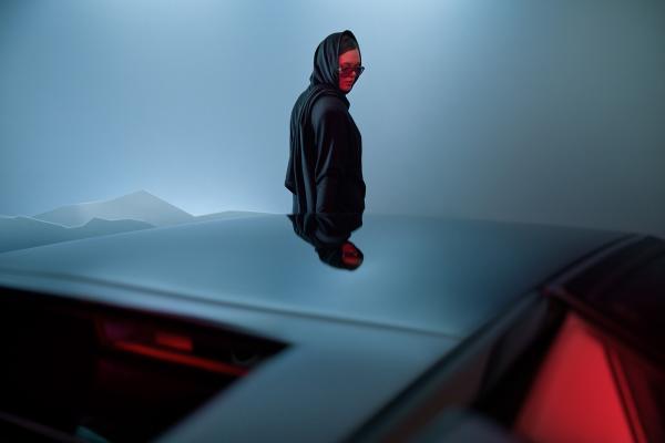 Julia Neubauer - Lamborghini Countach - artistspool.com