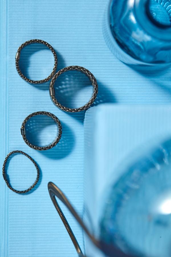 Lara Packheiser - Jasmina Jovy Jewelry - artistspool.com