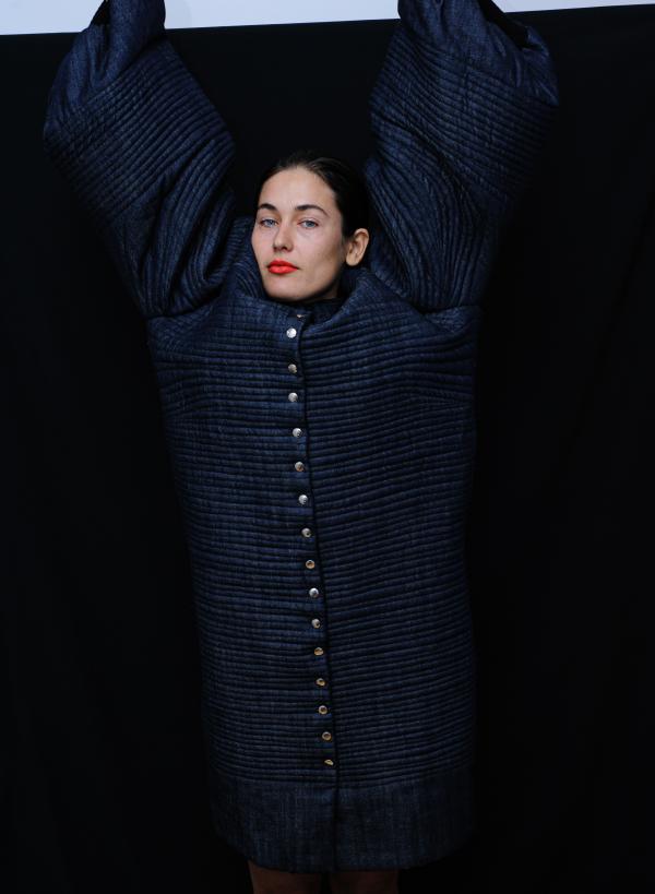 Nuria Gregori - Ksenia - artistspool.com