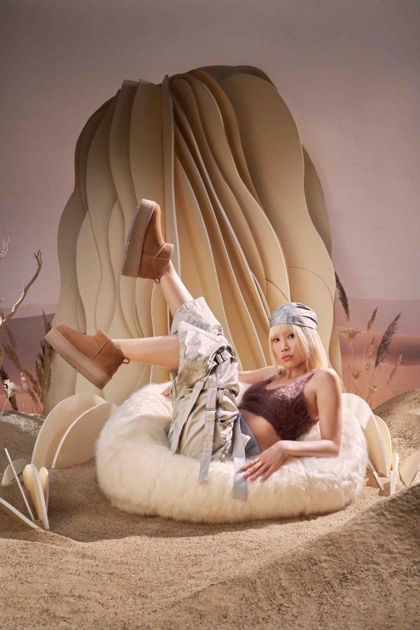 Lara Packheiser - Zalando x UGG - artistspool.com