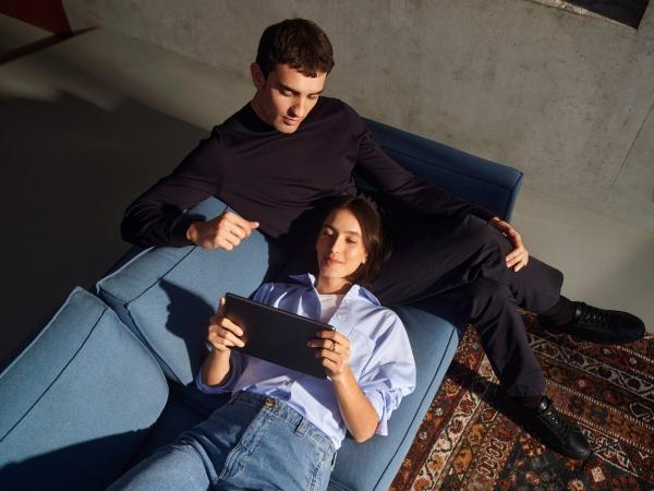 Jacqueline Ziesmer - ONVISTA - artistspool.com