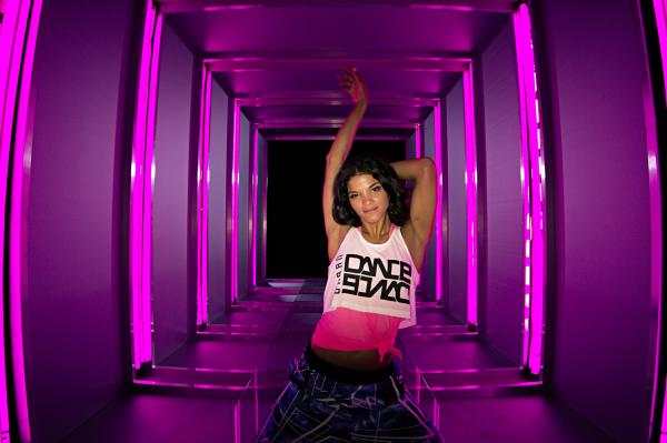 Jacqueline Abrahams - sixx big brother - artistspool.com