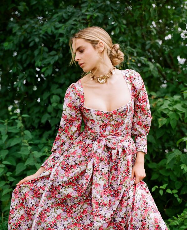 Sophia Langenecker (MUC) - Shedoes Tracht - artistspool.com