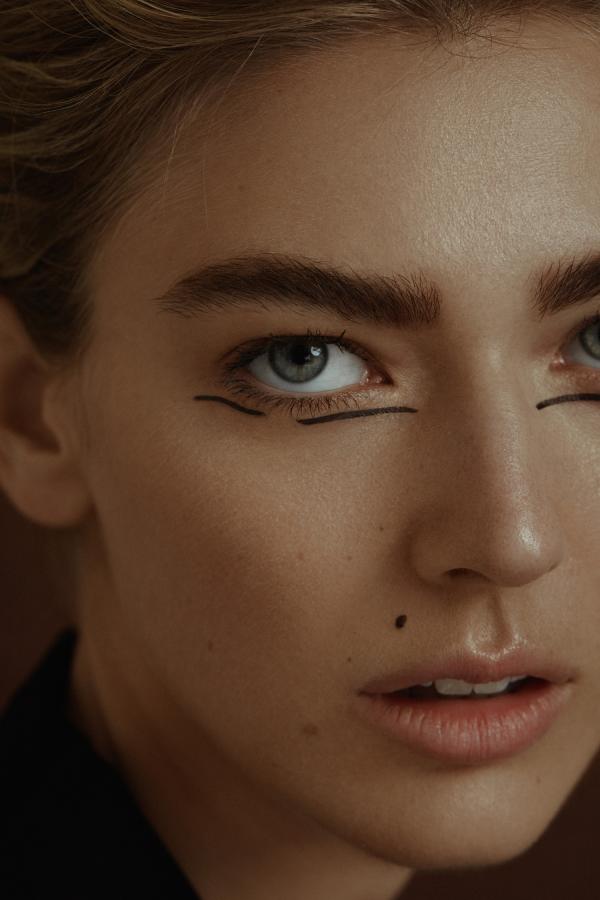Alexandra Dietl (MUC) - L