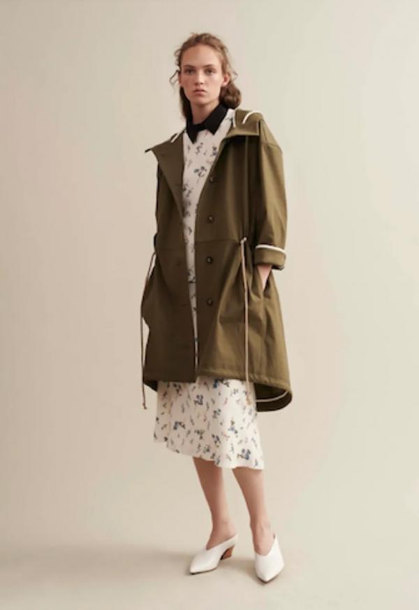 Anna Ploch (MUC) - Set fashionology - artistspool.com