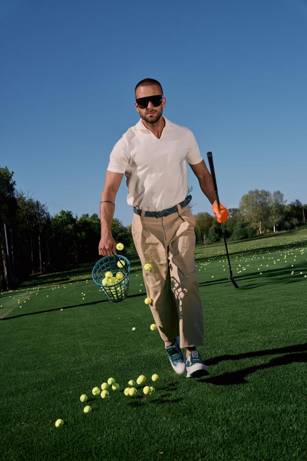 Nuria Gregori - Ecco Golf - artistspool.com