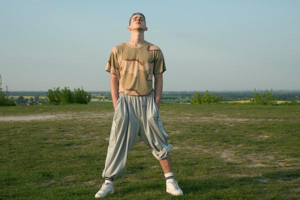 Claudia Fischer - Kaltblut Magazine I - artistspool.com