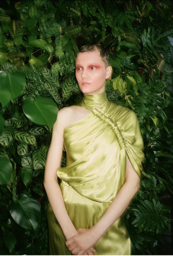 Adelaida Cue Baer - Achtung - artistspool.com