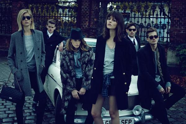 Anna Ploch (MUC) - set - artistspool.com