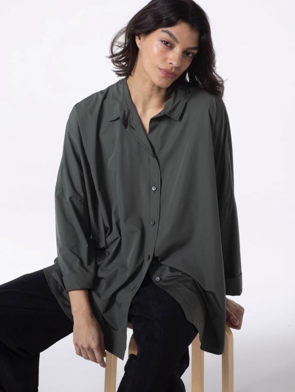 Anna Ploch (MUC) - Oska I - artistspool.com