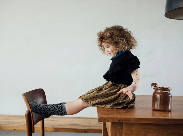 Bee Birgit Steger - Home Alone Editorial - artistspool.com