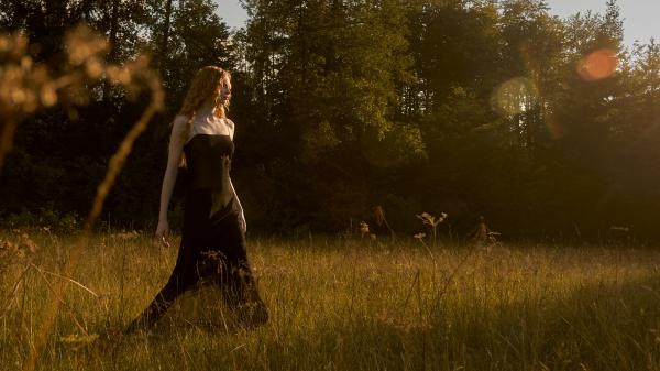 Sophia Langenecker - Eternal Summer - artistspool.com