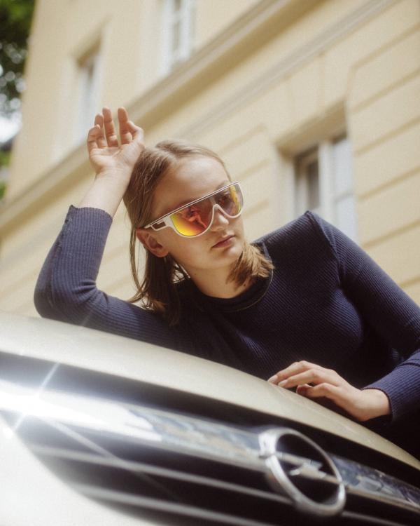 Alexandra Dietl (MUC) - Clara - artistspool.com