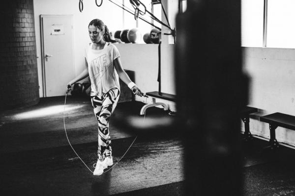 Alexandra Dietl (MUC) - Sport Engelhorn crossfit - artistspool.com