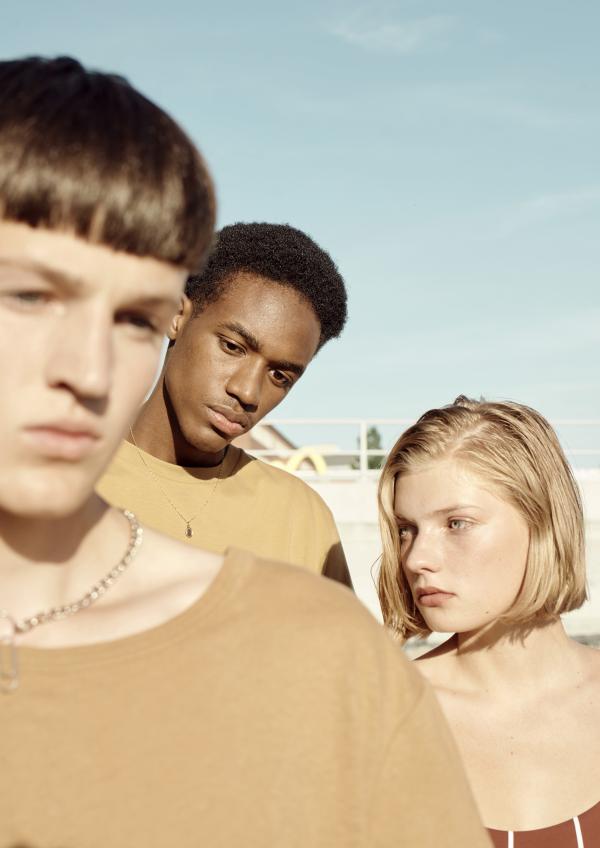 Claudia Fischer - youth - artistspool.com