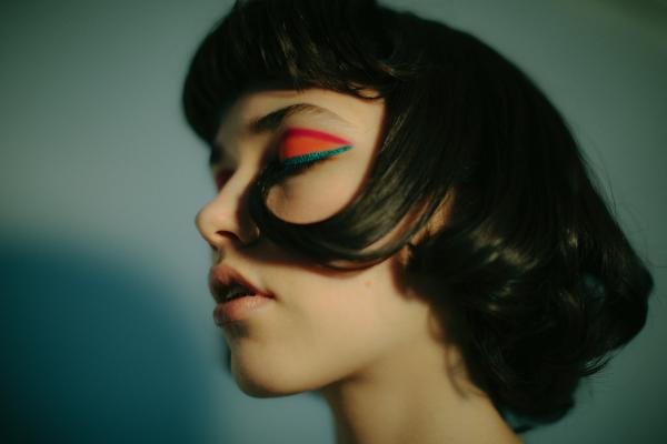 Claudia Fischer - Beautiful Blood Magazine - artistspool.com