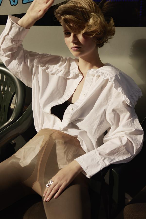 Anna Ploch (MUC) - Contributor Magazine - artistspool.com