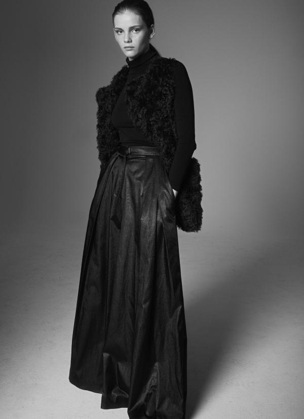 Claudia Fischer - Personal Work | Caro - artistspool.com