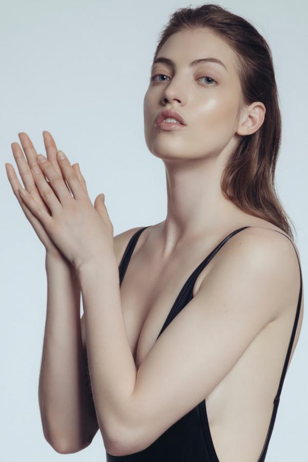 Jenny - Lika - artistspool.com