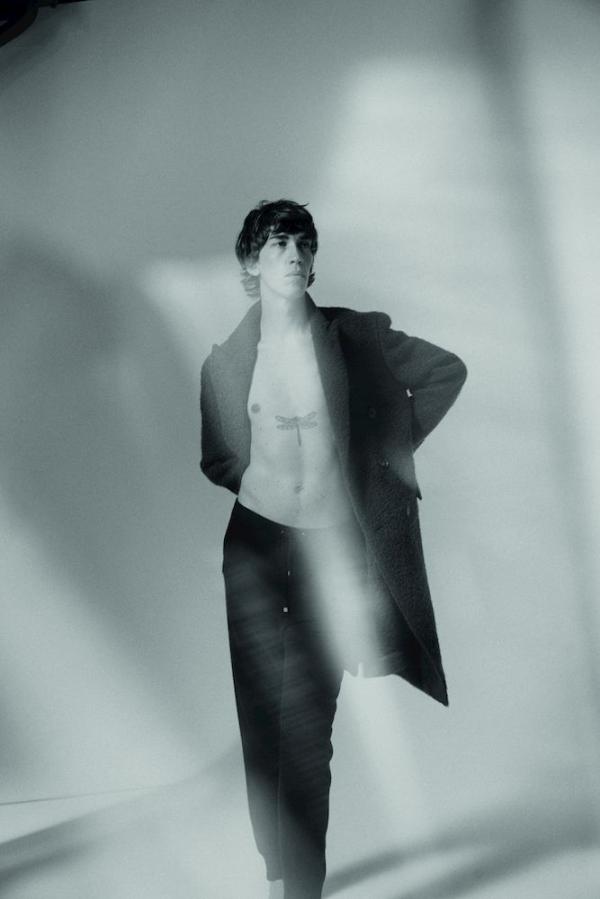 Yilmaz Aktepe - Elementare Mode for Best Fashion - artistspool.com