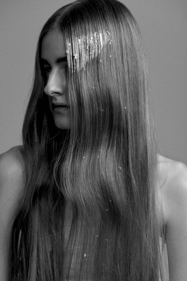 Kim Keusen - Eliza - artistspool.com