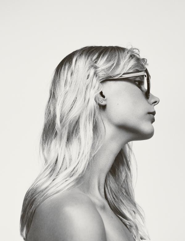 Claudia Fischer - Spectr Magazine - artistspool.com