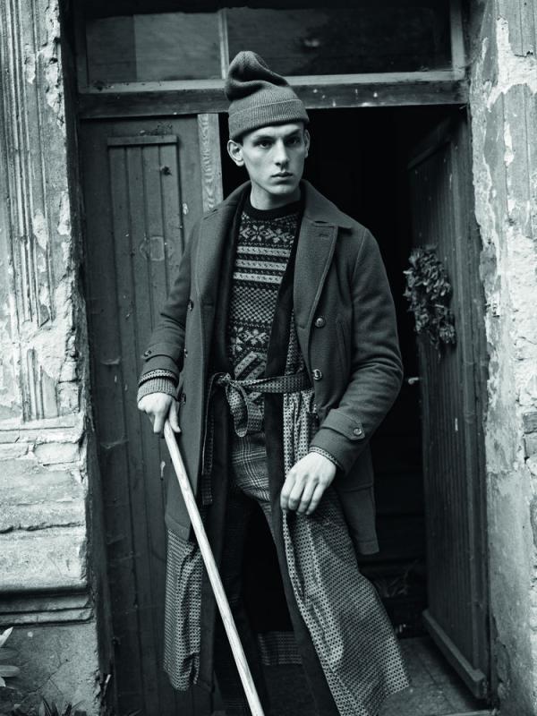 Yilmaz Aktepe - Grey Gardens - artistspool.com