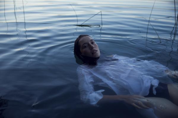 Silke Zeitz - Lea - artistspool.com