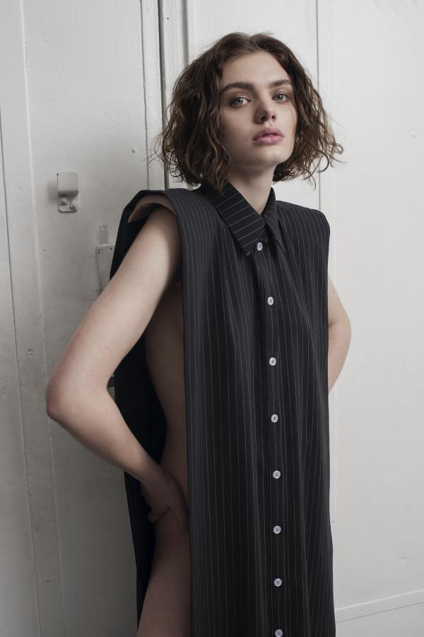 Silke Zeitz - Lookbook Vanesa Motina - artistspool.com
