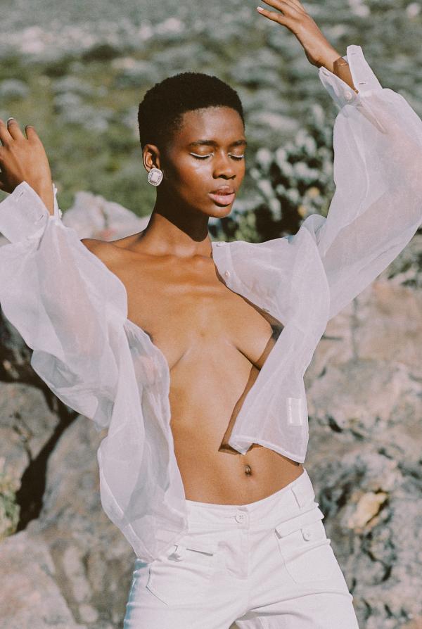 Latisha Nicholson - sisipho - artistspool.com