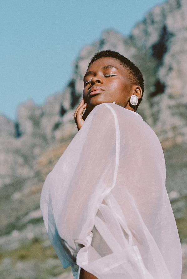 Latisha Nicholson - sisipho - artistspool.com