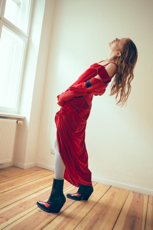 Claudia Fischer - YOKO MAGAZINE - artistspool.com
