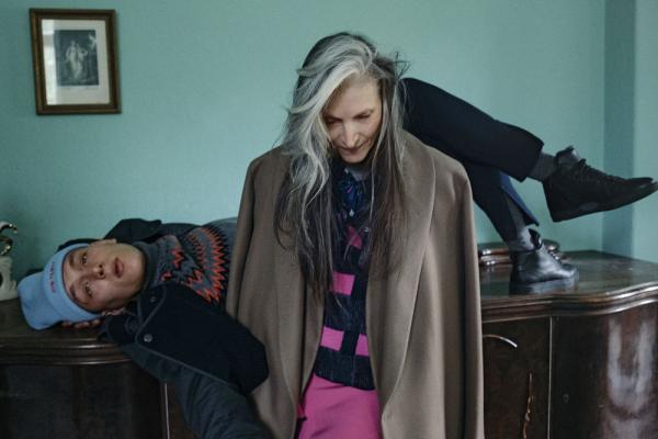 Yilmaz Aktepe - Grey Gardens - artistspool.com
