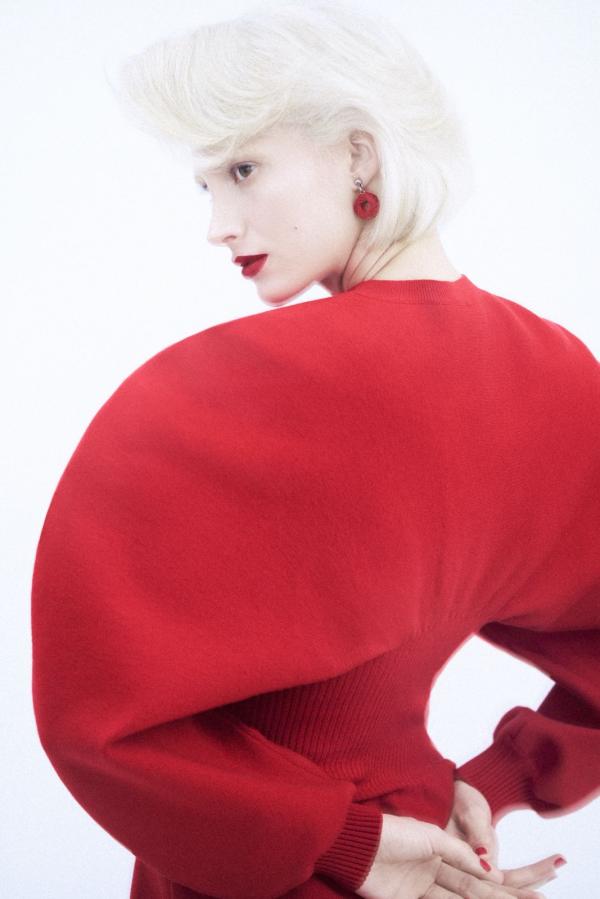 Manuel Miltner - Grazia Bulgaria | Are You Red-Y? - artistspool.com