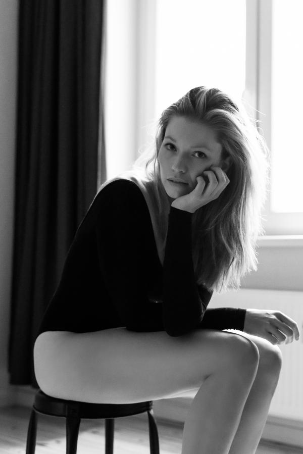 Agnes Olszanski - Annabelle I - artistspool.com