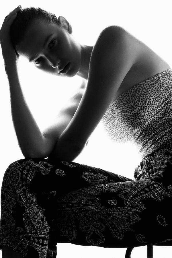 Agnes Olszanski - Cassandra - artistspool.com