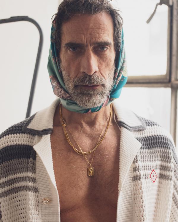 David Newby - Best Fashion  MAG John Armstrong - artistspool.com