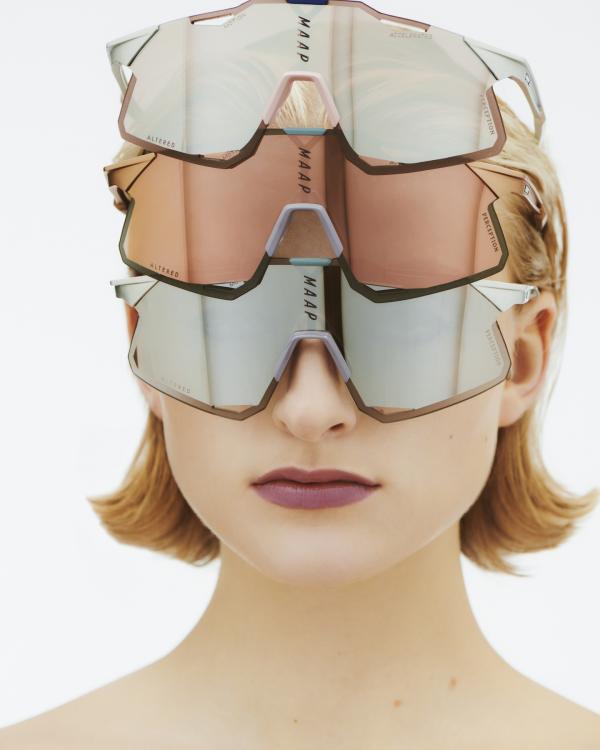 Claudia Fischer - Highsnobiety Magazine - artistspool.com