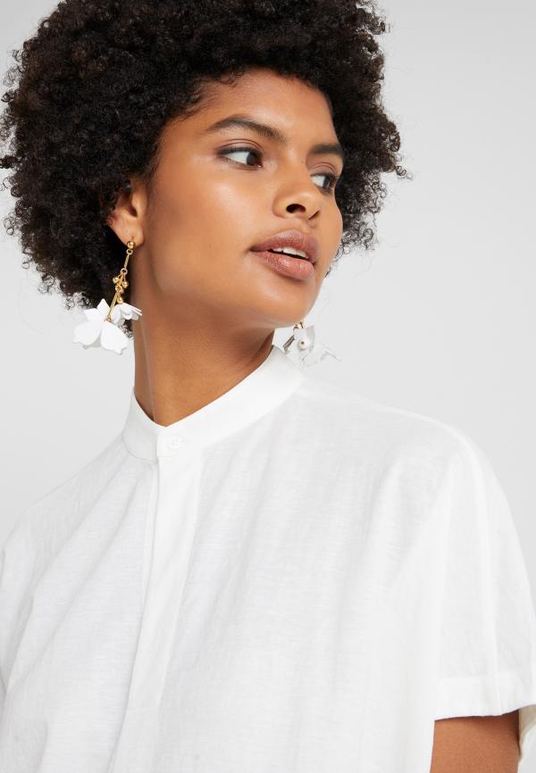 Ara Decker - Zalando - artistspool.com