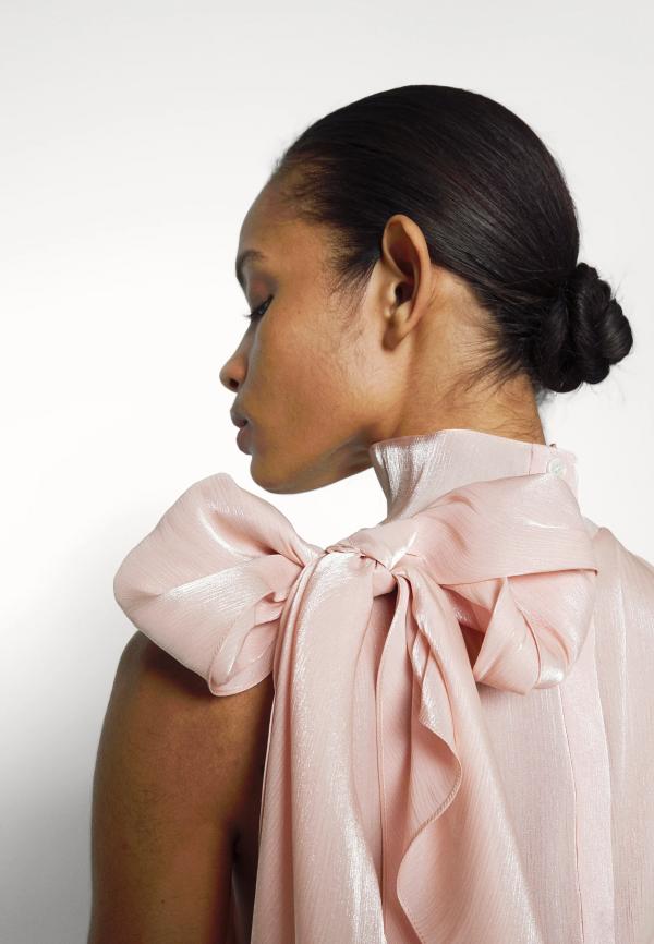 Ara Decker - Zalando - artistspool.com