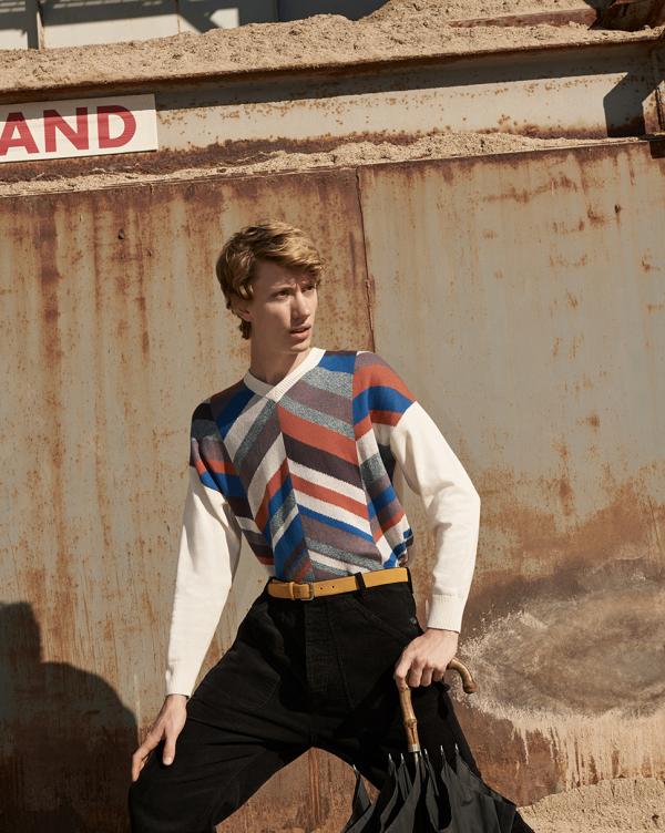David Newby - Guardian weekend: Jumper - artistspool.com
