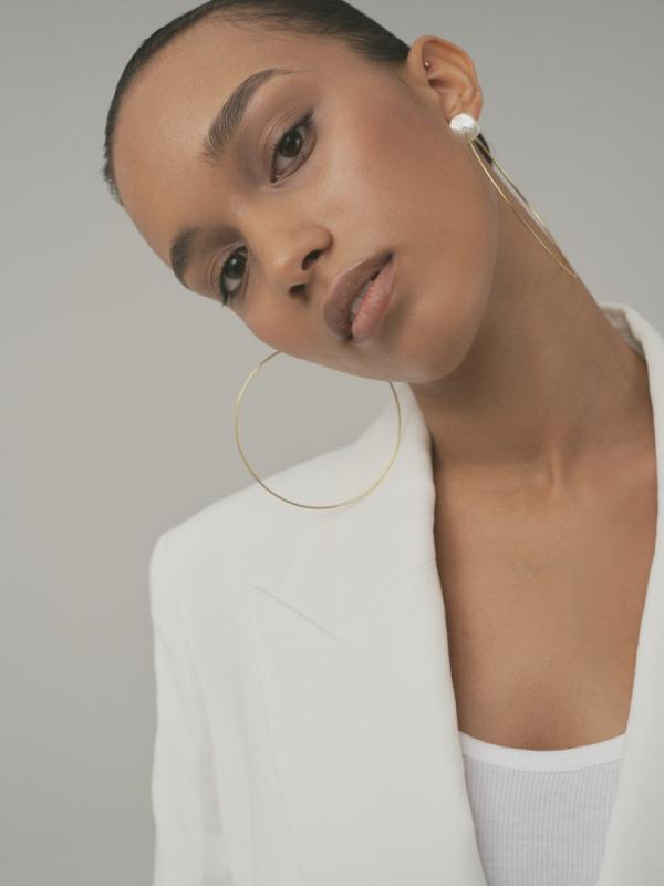 Tini Sager - Beauty 3 - artistspool.com