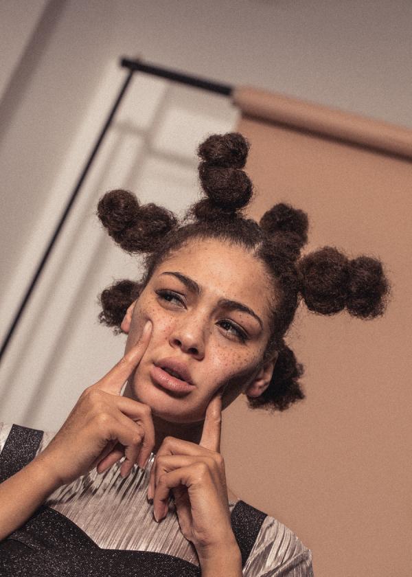 Marco Huelsebus - afro - artistspool.com