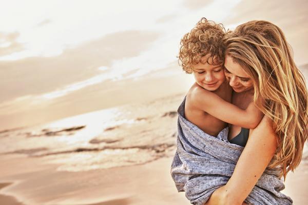 Marco Huelsebus - Thomas Cook - artistspool.com