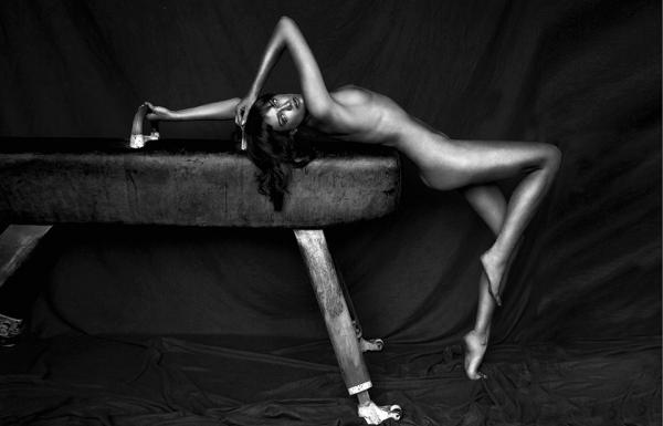 Marco Huelsebus - nude - artistspool.com