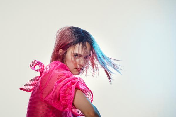 Séraphine de Lima - Red - artistspool.com
