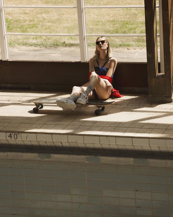 David Newby - Evening Standard Specsavers advertorial: Swimwear - artistspool.com
