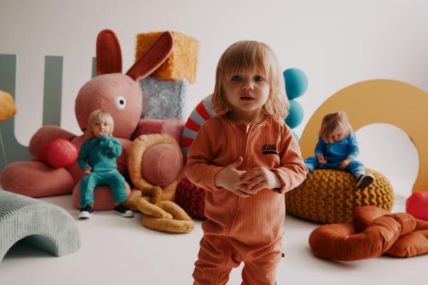 Lara Packheiser -  - artistspool.com